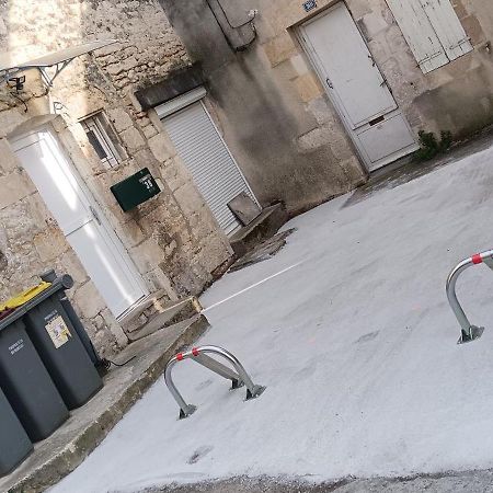 Escapade Niortaise - Studios Climatises Hyper-Centre De Niort Kültér fotó