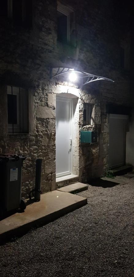 Escapade Niortaise - Studios Climatises Hyper-Centre De Niort Kültér fotó